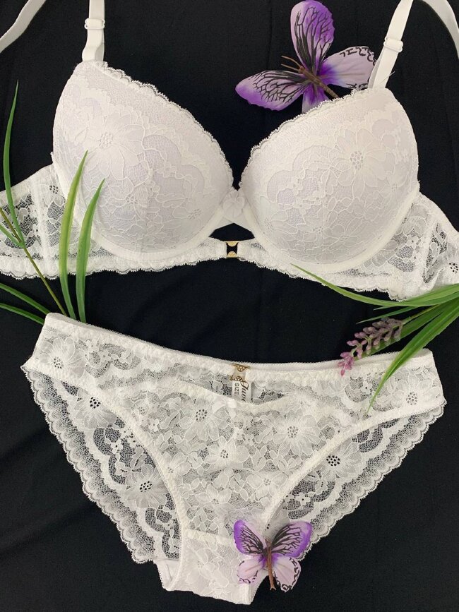 Комплект нижнего белья Lurnina 16550B