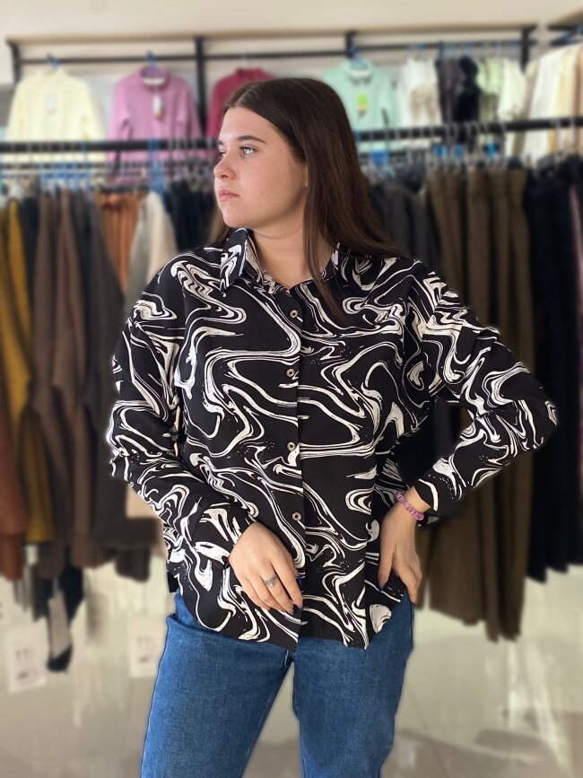 Блузка с рисунком