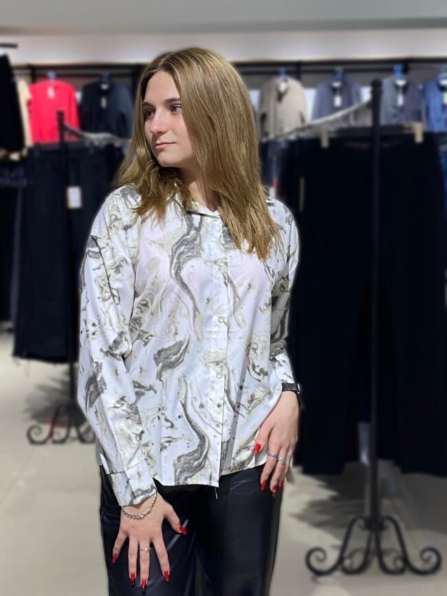 Блузка с рисунком