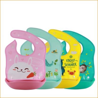 Нагрудник непромокаемый на кнопке 39*24см