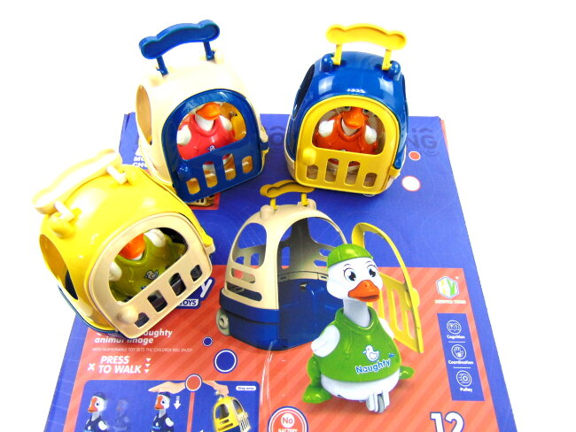 Утенок в чемодане функция :движение