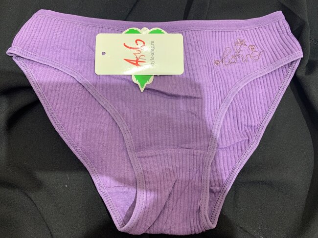 Трусы женские yi xin da 3009