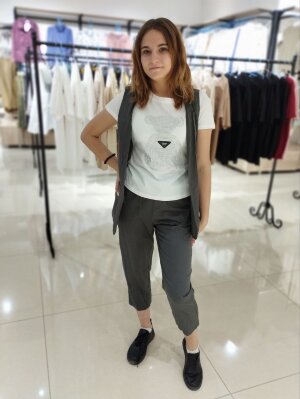 Костюм школьный тройка