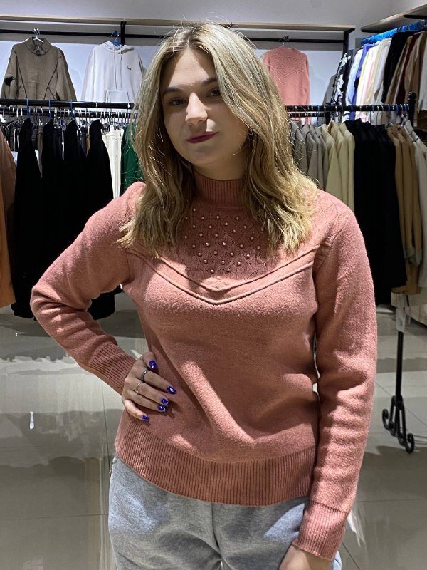 Свитер женский бусины Мок 31