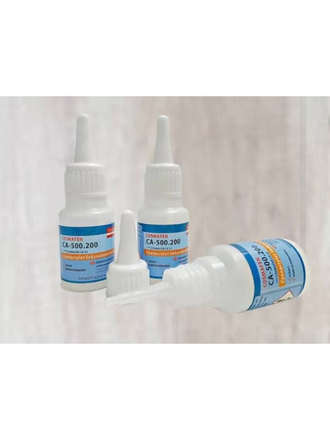 Клей универсальный,набор 2шт. Годен до 11.05.2025г